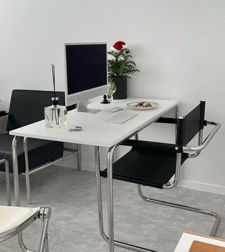 Escritorio lacio en negro minimalista diseño tu mesa