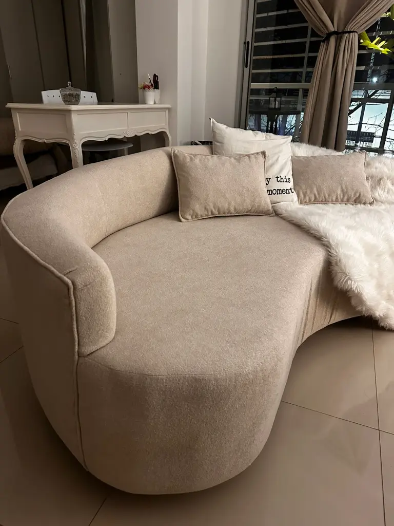 sofa-sillon-bayres-de-diseño-curvo-organico-beige-pana
