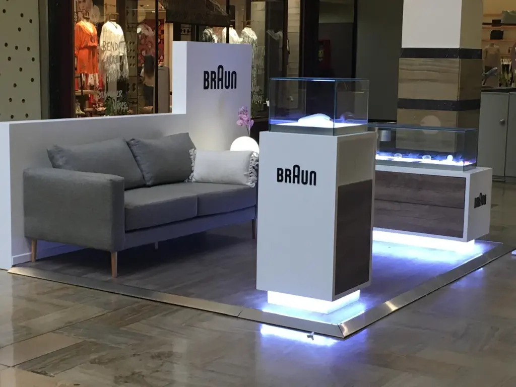/proyectos/sofa-dorrego-stand-publicitario