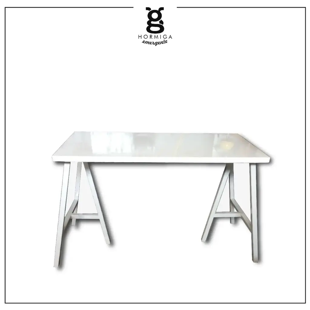 Mesa Escritorio Caballetes